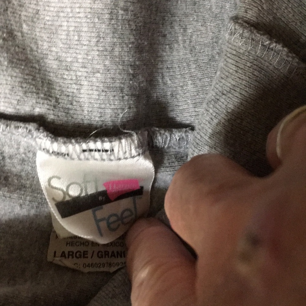 Shorts - Picture 3 of 3